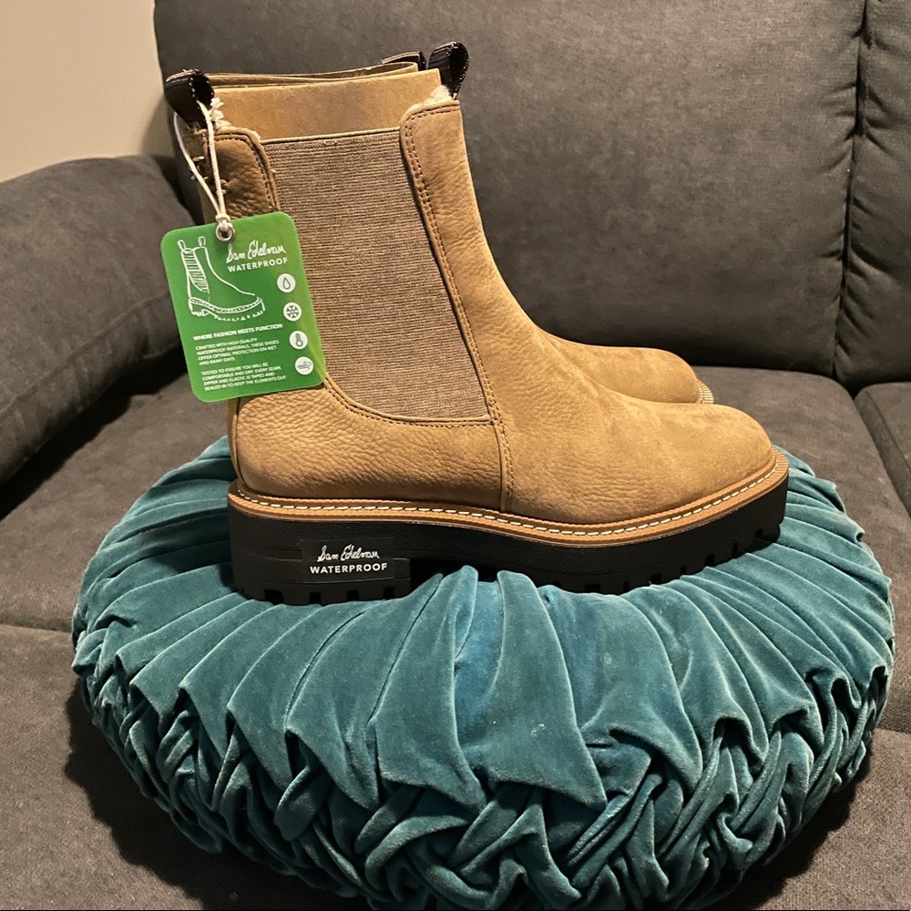 BRAND NEW IN BOX Sam Edelman Laguna waterproof boots! Perfect for winter!
